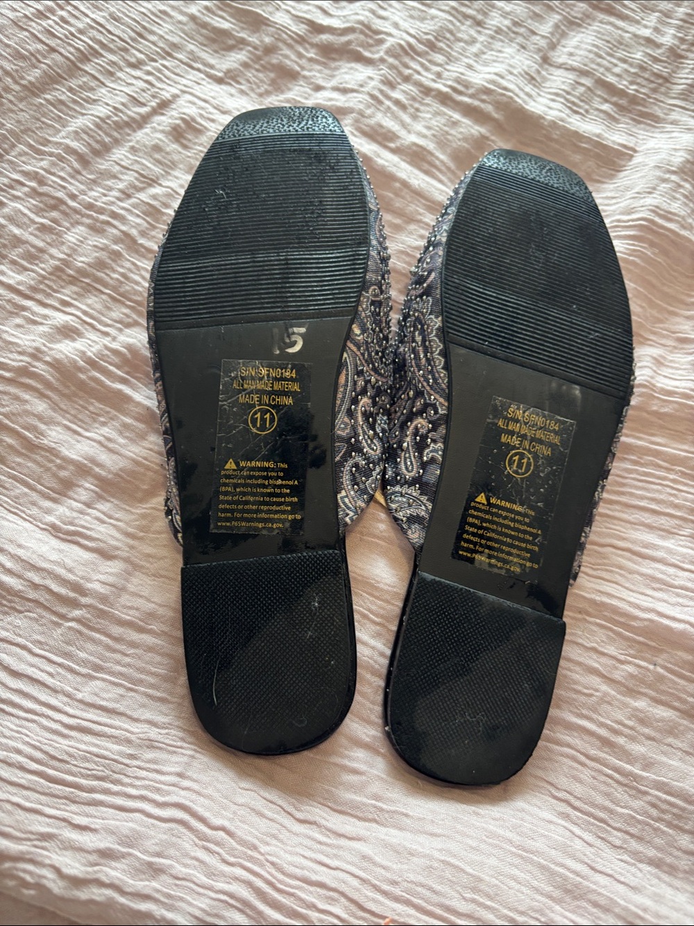 Shoes - Picture 3 of 3